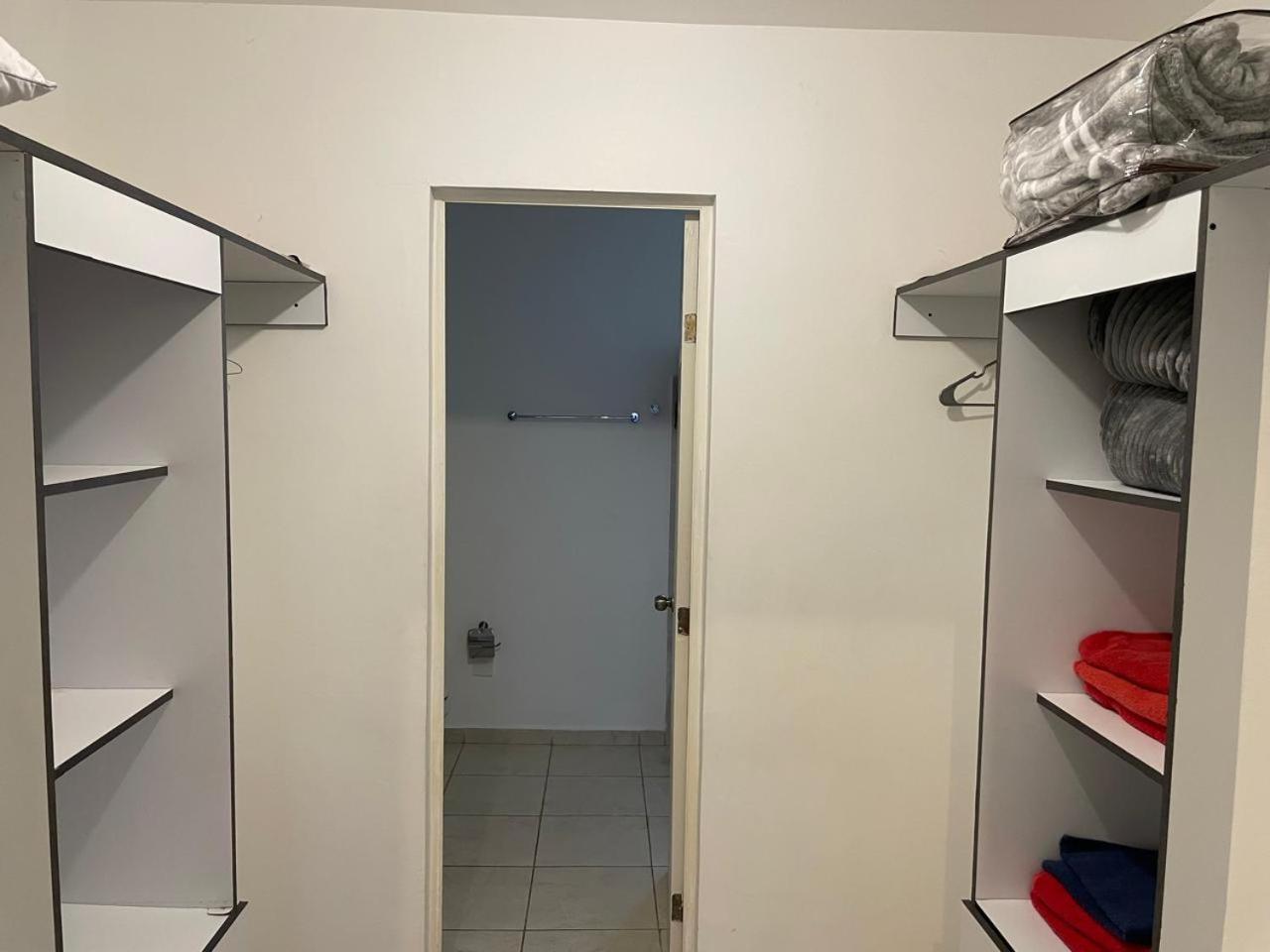 Casa De 3 Recamaras A 5 Min Del Aeropuerto